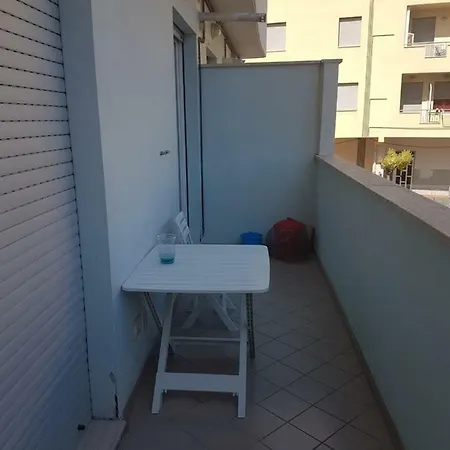 Largo Saragat *