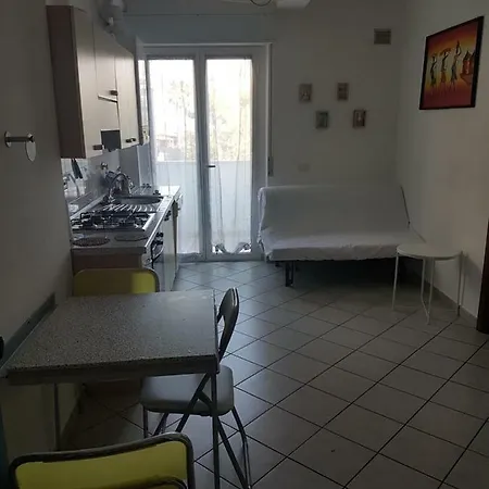 Largo Saragat Apartamento Lido di Fermo